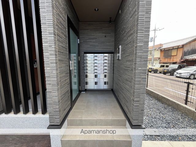 アロッジオ瀬田の玄関写真