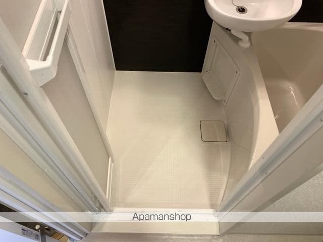 COCOFLAT下北沢の内装写真