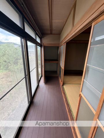 高木町田中貸家の内装写真