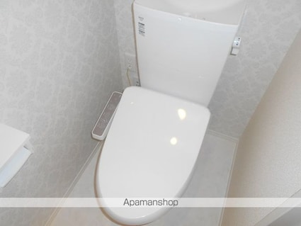 リヴェール中村[1LDK/43.6m2]のトイレ