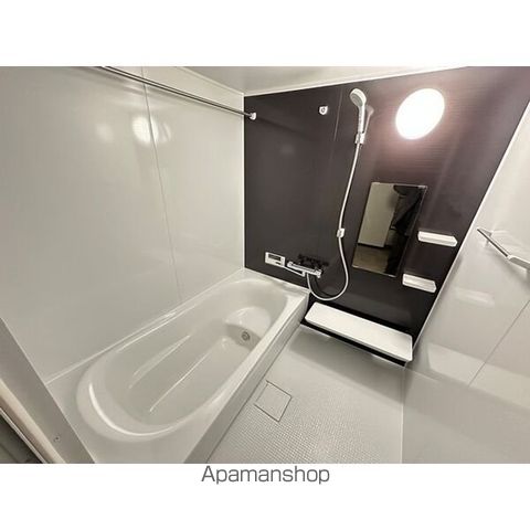 シューレジデンス元町の内装写真