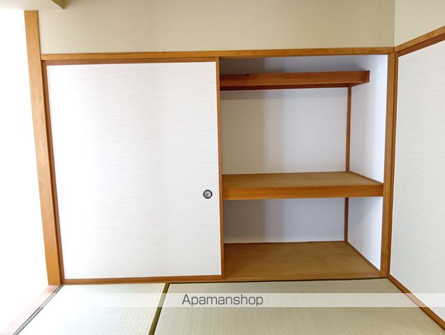 ファイブ・ベルの内装写真