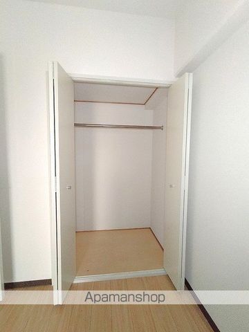 メゾンクレールの内装写真