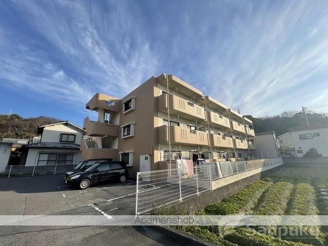 オレンジスクウェアー[3LDK/63.17m2]の駐車場