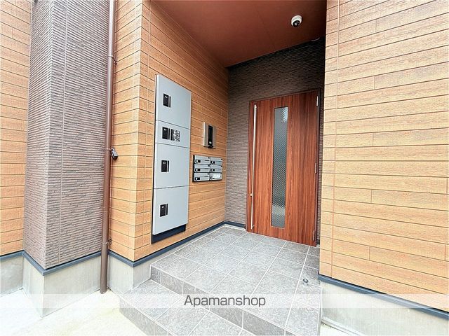 GRANDTIC台原の玄関写真