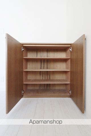 セジュール林の内装写真