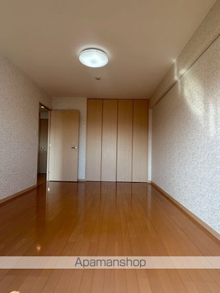 クイーンズ・パレス２[2LDK/68m2]の内装8
