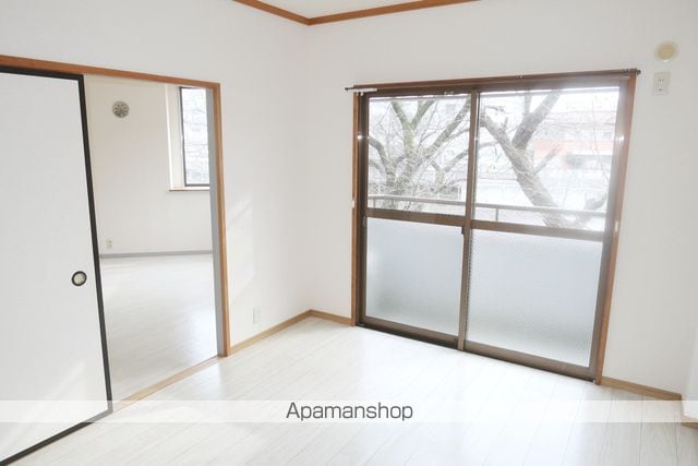 apartment 埼玉県入間市高倉１丁目9-54
地図を見る