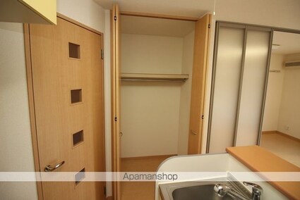 青森県青森市里見２丁目[1LDK/31.38m2]の収納