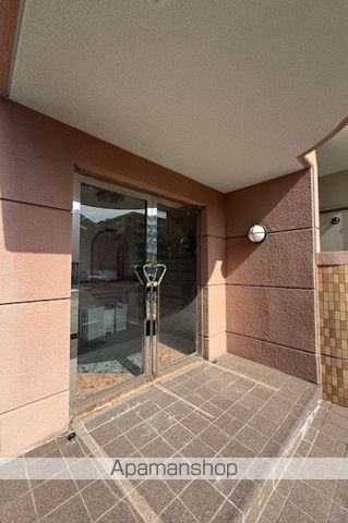 スカイ原の玄関写真