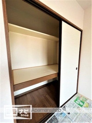 シーズン柞田[2LDK/54.65m2]の収納