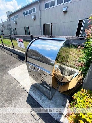 トゥジュールヴェール[2LDK/58.48m2]の共用部1