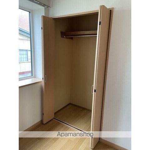 アークコート西岡IIIの内装写真