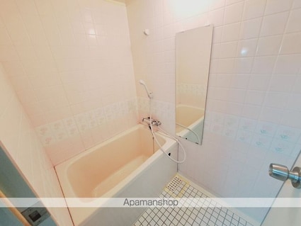 ラッセルスクエア松山市駅　Ａ棟[2K/36.5m2]のバス