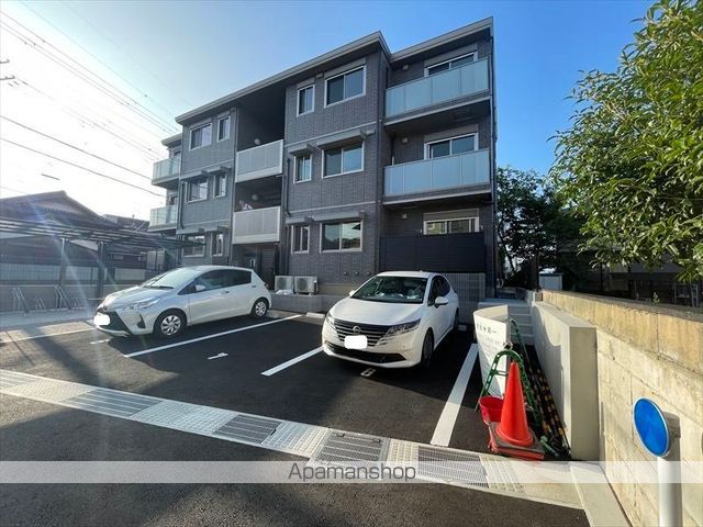 KIビレッヂIIIの外観写真