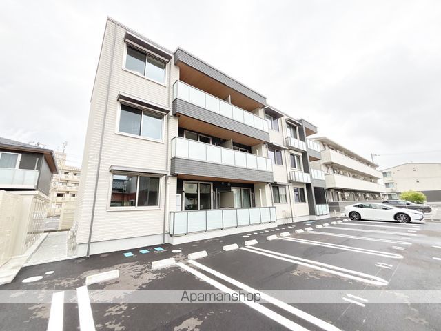 チェルシー 西津田 EASTの外観写真