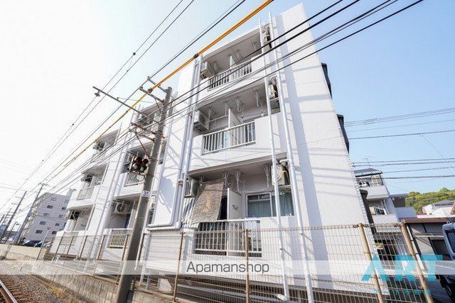 参川第4マンションの外観写真