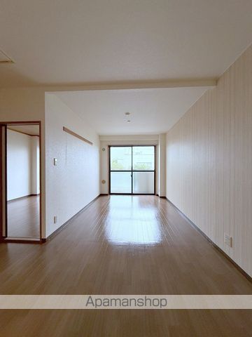 センターヒルズ宮前の内装写真