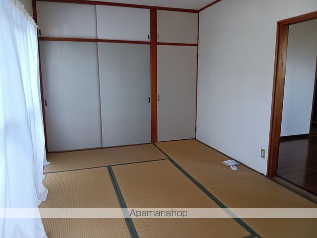 リバティイトウの内装写真