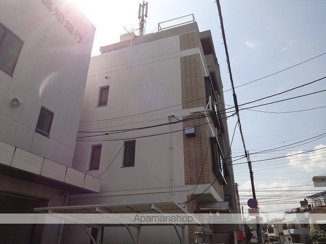 井上ビルの外観写真
