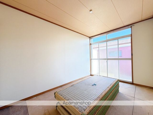 コーポ岡庭A棟の内装写真