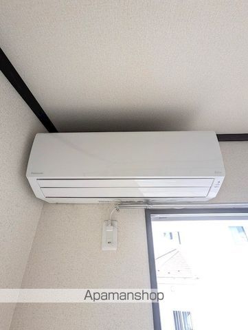アベニュー前上の内装写真
