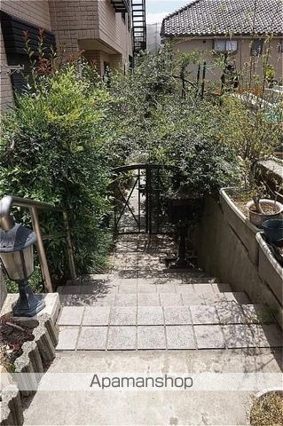 ISイワタの内装写真