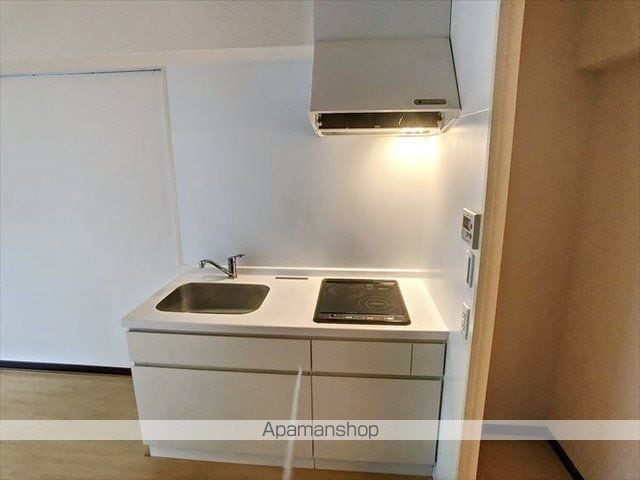 Aden箱崎駅前の内装写真