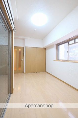 リバティシティ大濠の内装写真