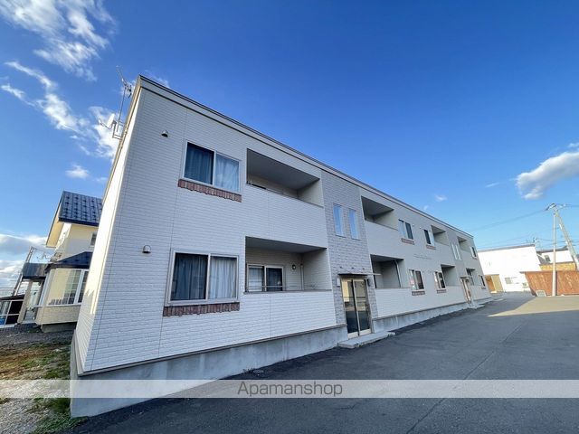 azami apartmentの外観写真