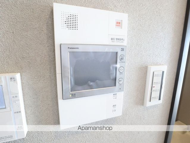 プレサンスレイズ桜山EASTの内装写真