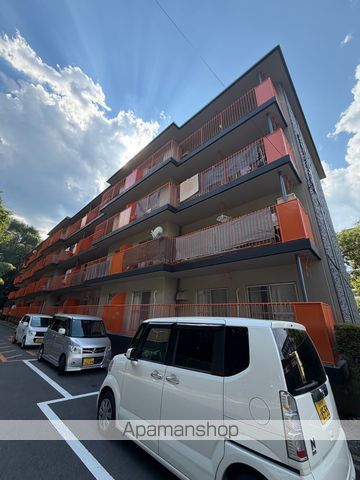 湖城ヶ丘ハイツ5号館の外観写真