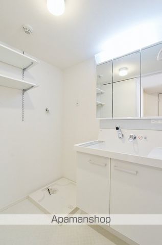 浜の前マンション13号棟の内装写真