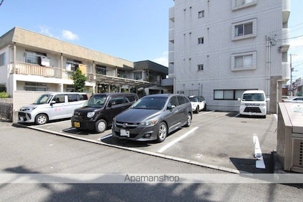 Ｃｉｅｌｏ　ａｚｕｌ[1K/28.6m2]の駐車場