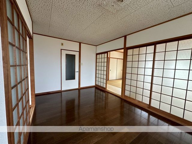 興栄ハイツの内装写真