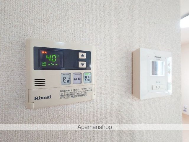 福山市 2階建 築18年の内装写真
