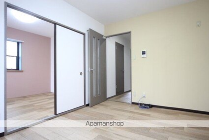 フォブールタウン竹原　Ｄ棟[2DK/42.23m2]の内装1