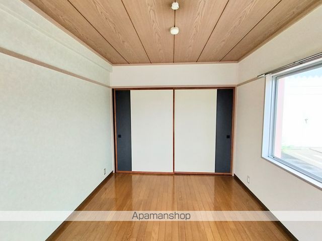 ドムス・ミワ東館の内装写真
