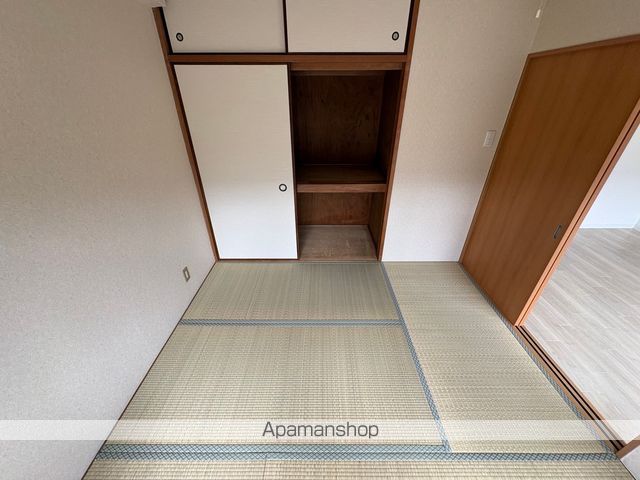 第一寺方ハイツの内装写真