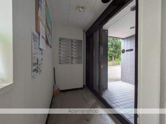 プラザイン南郷の玄関写真