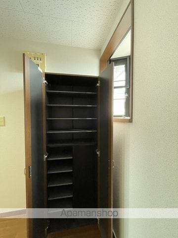 コリーヌ南光台I番館の内装写真