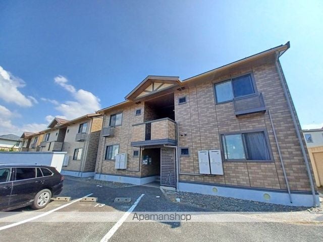 ロイヤルガーデン沢村 DEFの外観写真