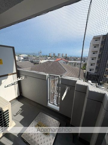 ロイヤルハイツ小峯の内装写真