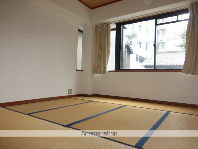 中央ハイツナカハラの内装写真