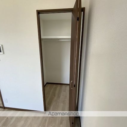 ラフィネ新井[1K/29.78m2]の収納