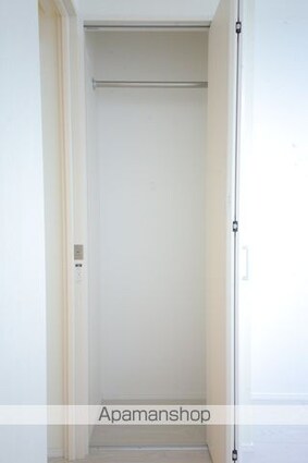 カインドネス八王子東中野[1K/23.58m2]の収納