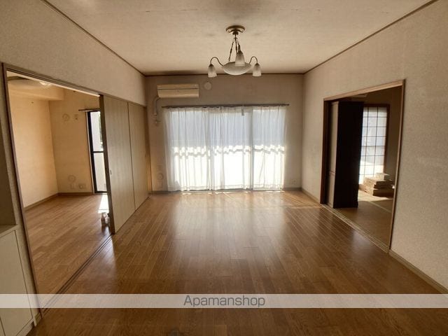 西福岡マリナタウンイーストコート5号棟の内装写真