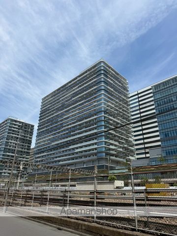 パークシティ中野 ザ タワー エアーズの外観写真