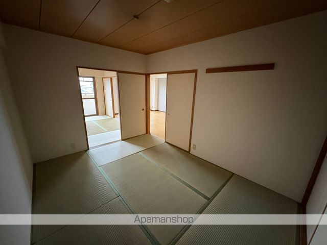フローラ青山の内装写真