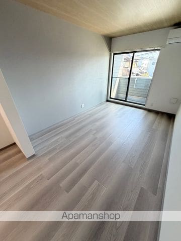 NAGEOIREの内装写真